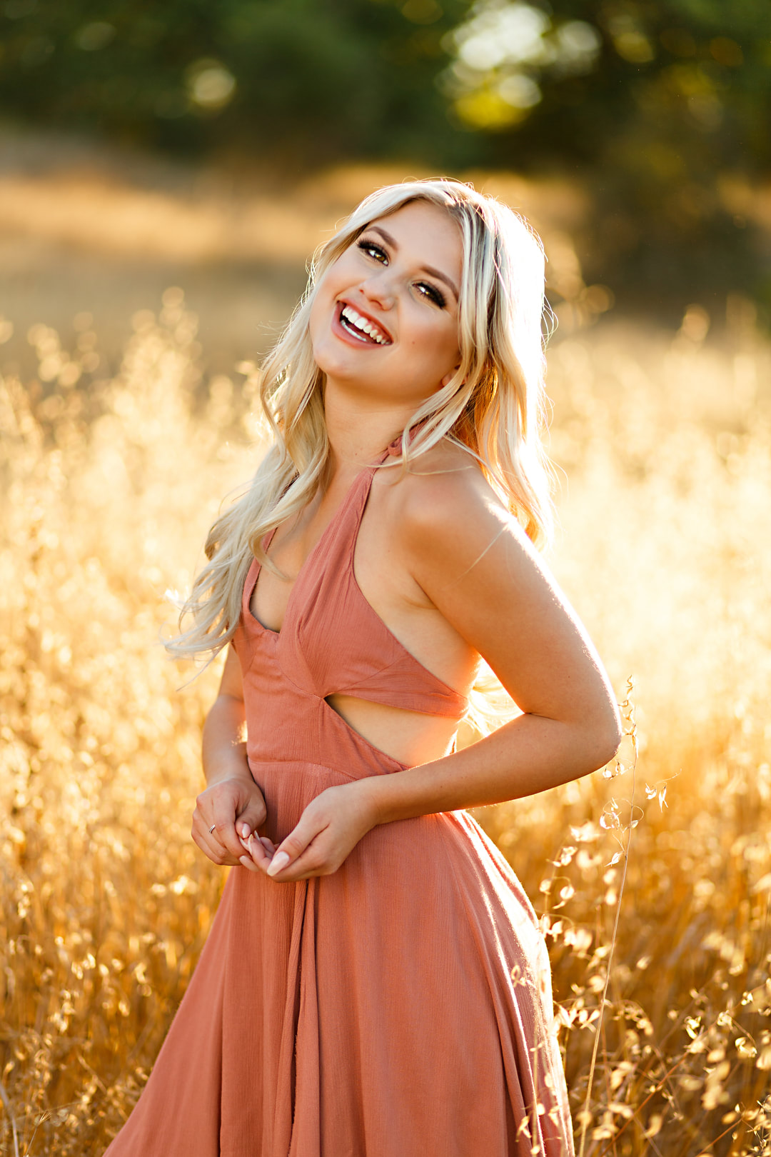 Laughing during your senior pictures is one of the best ways to look authentic!